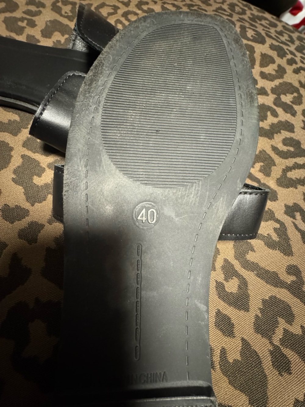 Black Cutout Slide Sandals - Picture 2 of 3